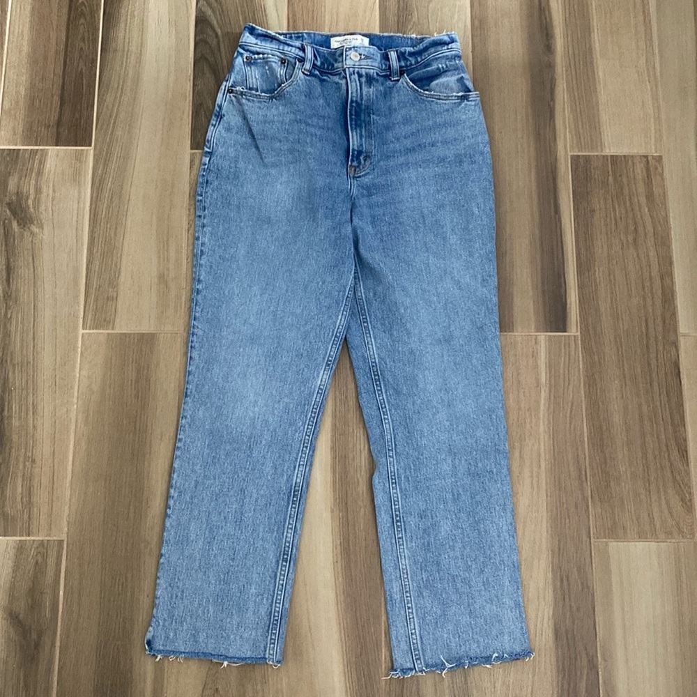 90s Straight Ultra High Rise Curve Love